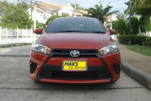 車を借りる Toyota Yaris (2014-2017)  2