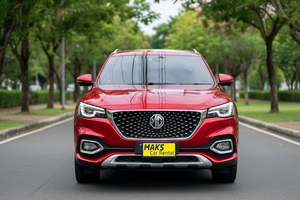 車を借りる MG HS (22-24)  2