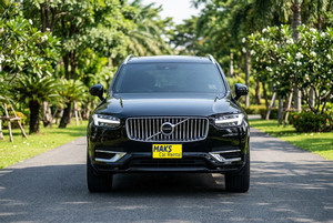 車を借りる Volvo XC90 (19-23)  2