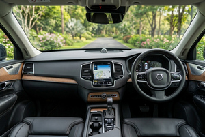 車を借りる Volvo XC90 (19-23)  5