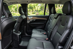 車を借りる Volvo XC90 (19-23)  8