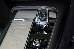 車を借りる Volvo XC90 (19-23)  11