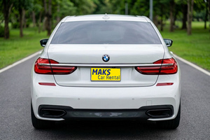 車を借りる BMW 740 M Sport(19-22)  6