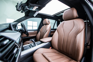 車を借りる BMW X5 M SPORT (17-19)  11