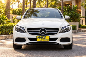 車を借りる Mercedes Benz C AMG (17-23)  2